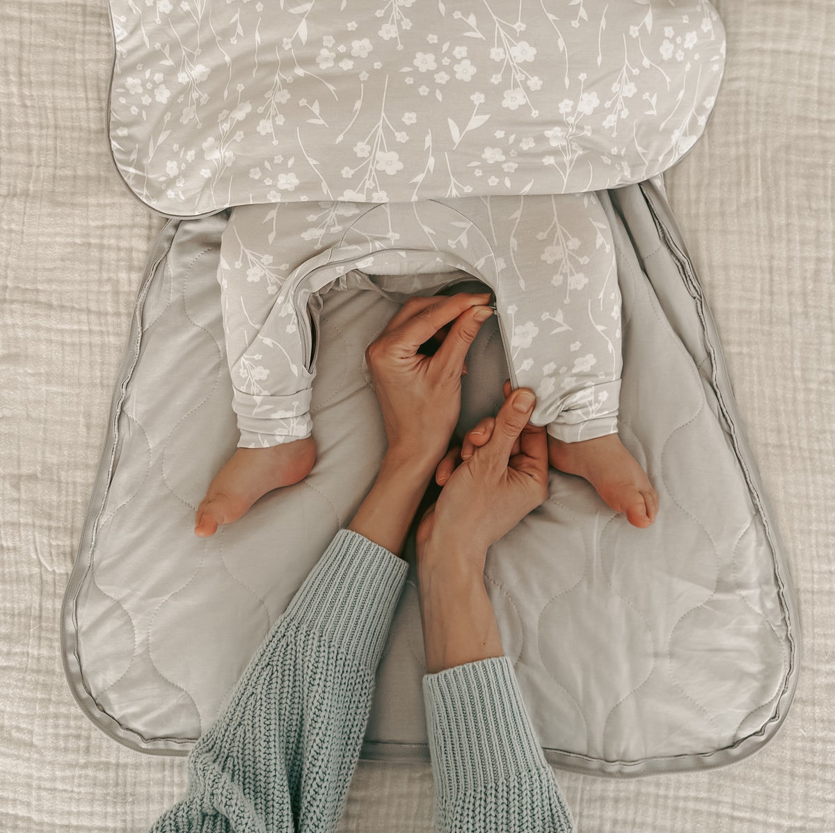 Changing Diapers On-the-Go: Changing Tips for Cars, Planes, & Everywhere In Between