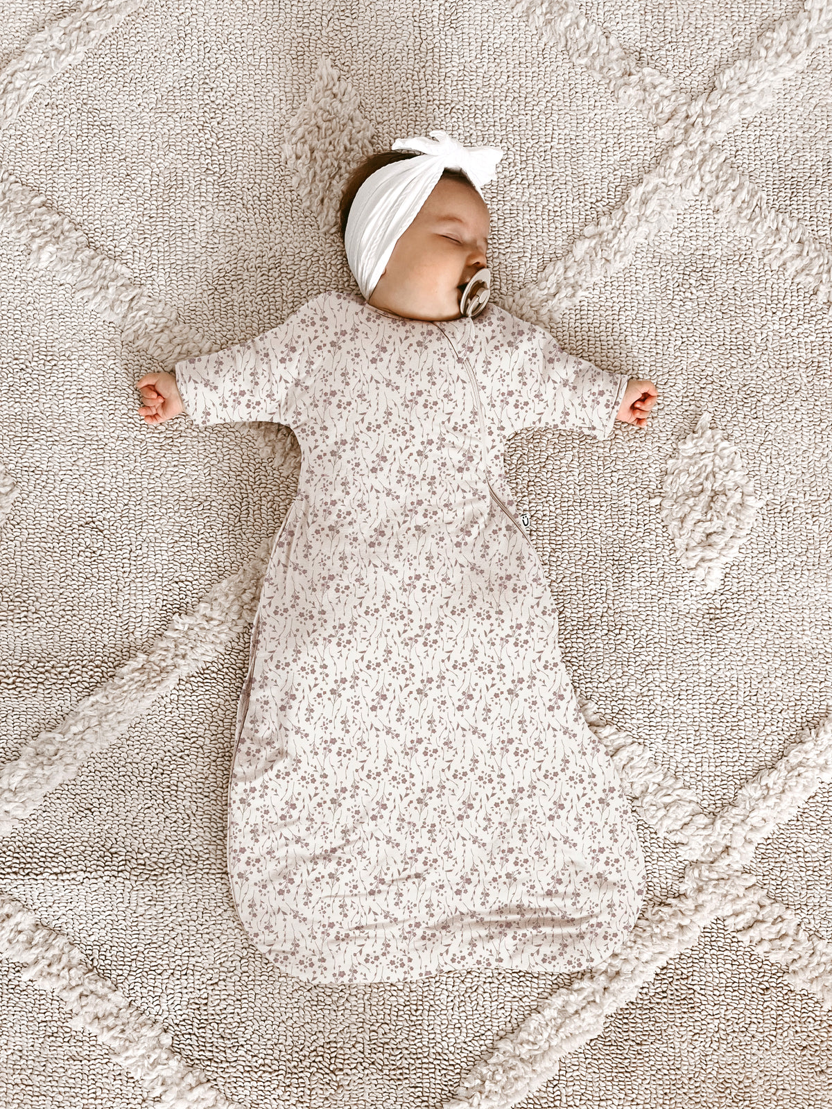 Cream floral long-sleeve 1.0 TOG swaddle sack with hood and swaddle legs