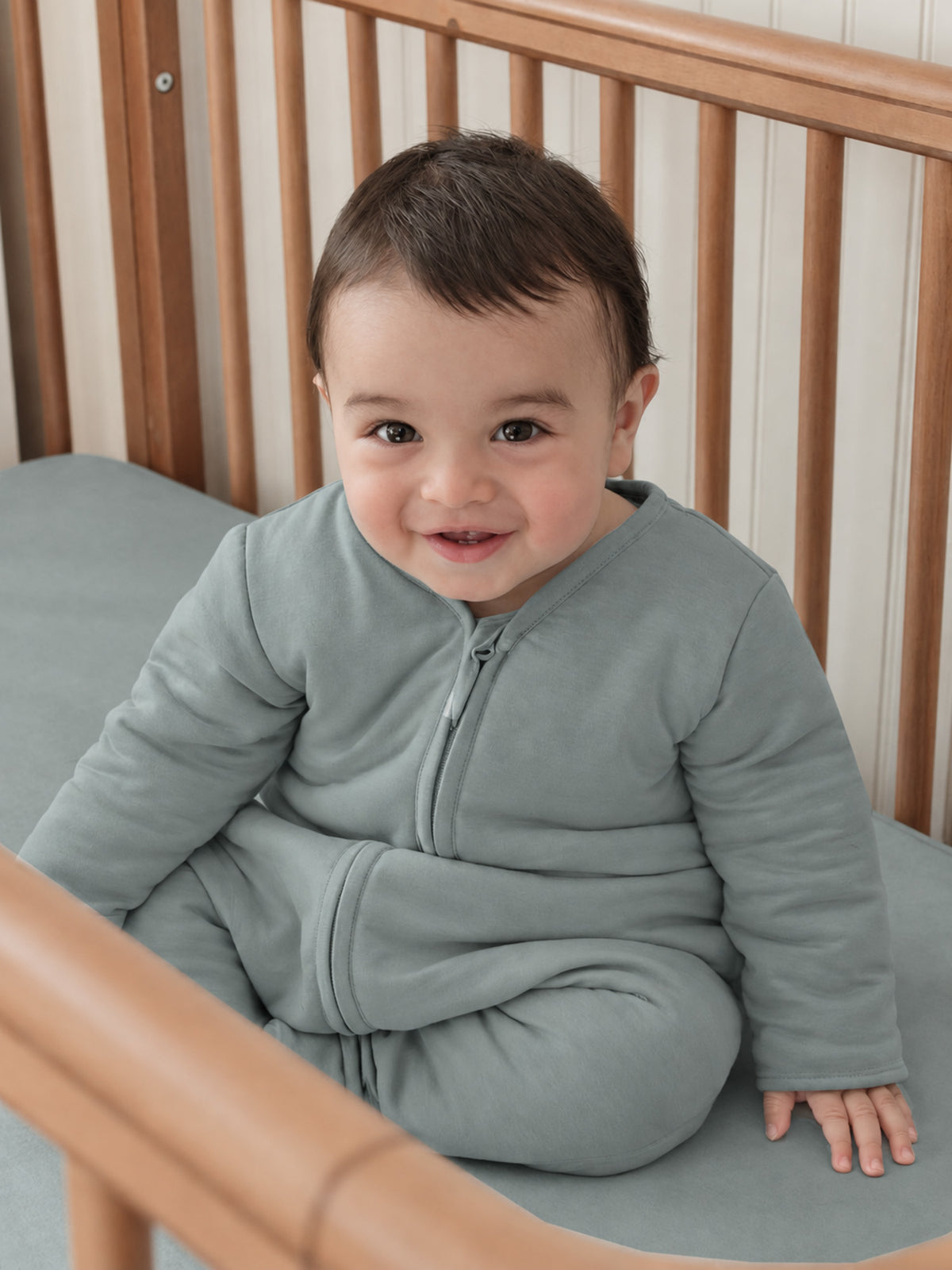 Long sleeve footie sleep sack with front zipper, blue-gray