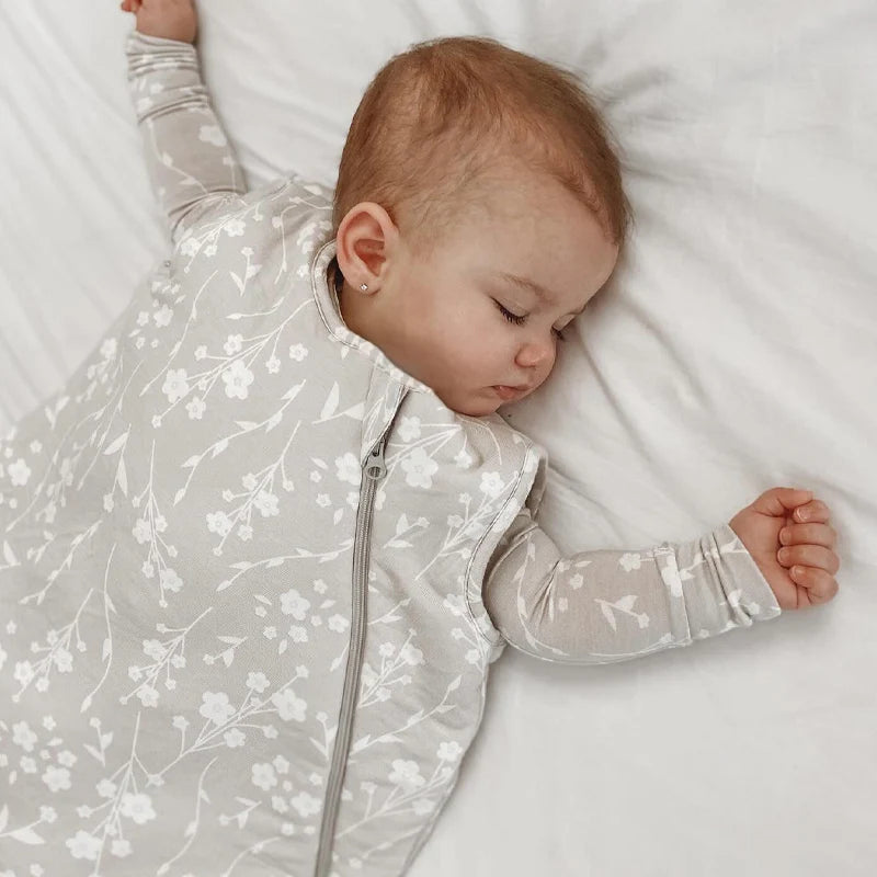 1.0 TOG sleep sack in light gray with white floral print, full zip front