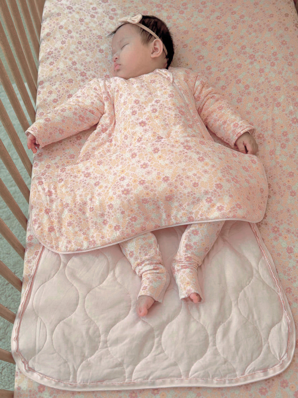 Long sleeve 1.0 TOG sleep sack, pink floral with quilted padded design