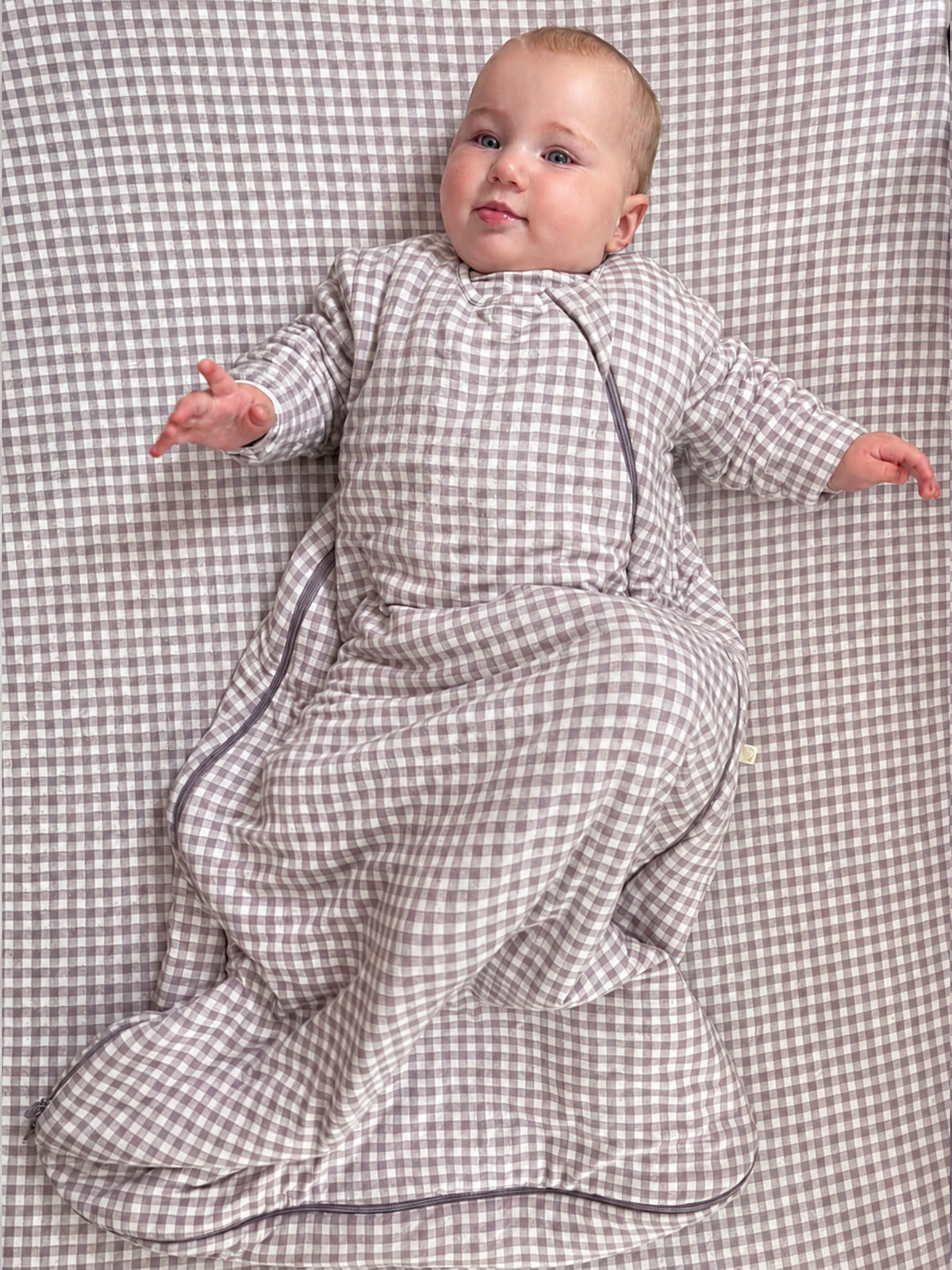 Gingham long-sleeve sleep sack, 1.0 TOG, elastic cuffs and open hands